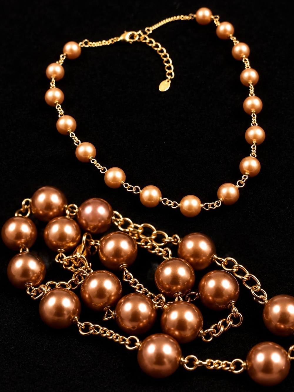 MONET Signed 1980s Bronze Glass Bead Gold Tone Chain Necklace